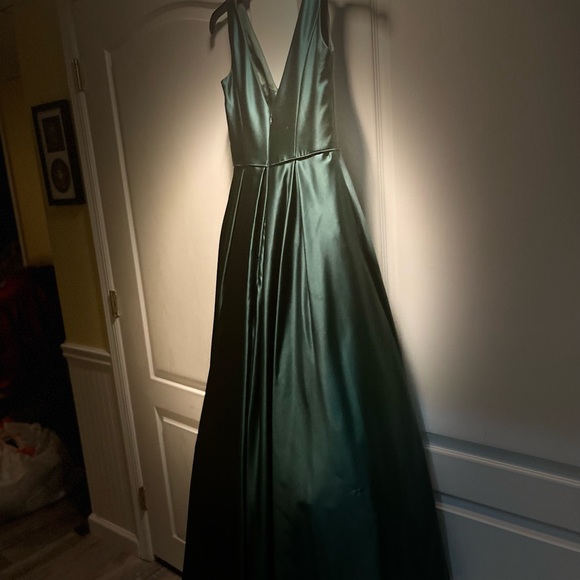 Prom ball gown EUC - Picture 3 of 6